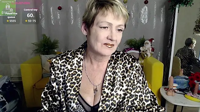 SexyGrandma  online show from 18, 12, 2025