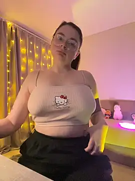 DearAlise online show from 12, 3, 2025