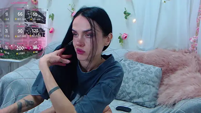 Holygirl  online show from 12, 4, 2026