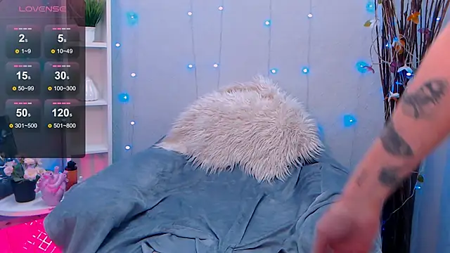 Holygirl  online show from 23, 11, 2025