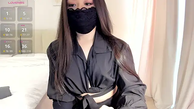 AyameAsakura online show from 13, 4, 2026