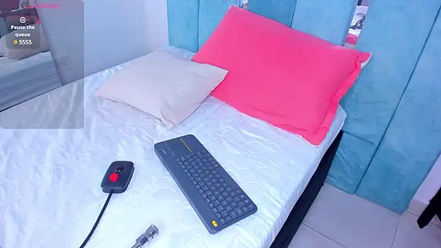 AlexxaSmall online show from 11, 3, 2025