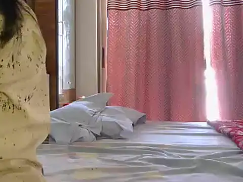 Cutie Pie1p online show from 10, 3, 2025