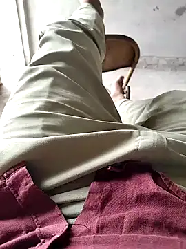 xmanrawan2 online show from 10, 3, 2025