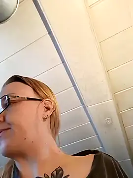 Astrid-Gilbert online show from 29, 10, 2025