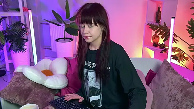 MisaPage online show from 6, 10, 2025