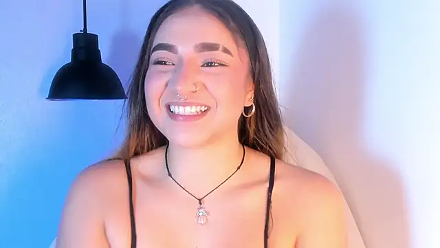 Shanntal  online show from 1, 11, 2025