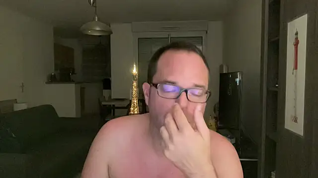 Funnyjul31 online show from 11, 7, 2026