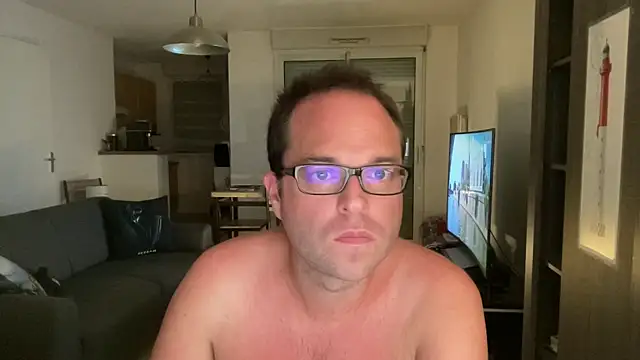 Funnyjul31 online show from 19, 6, 2026