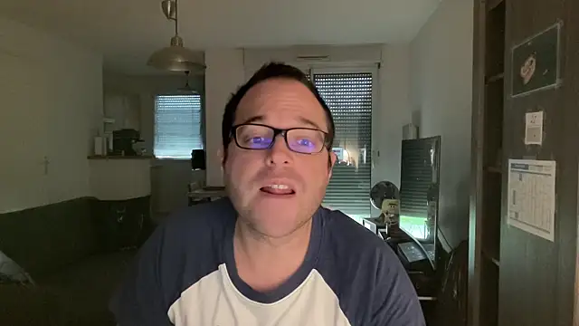 Funnyjul31 online show from 15, 2, 2026