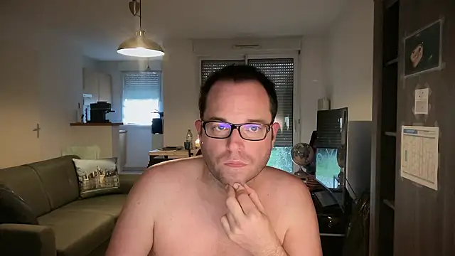 Funnyjul31 online show from 2, 2, 2026