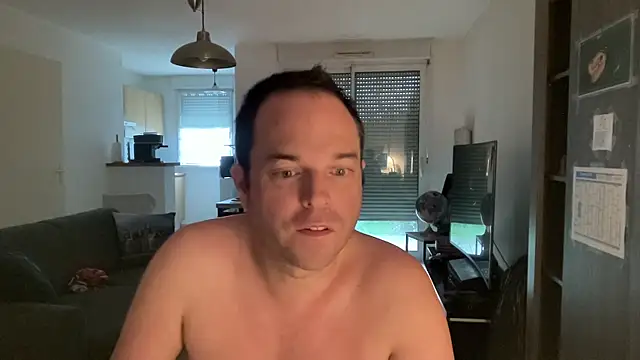 Funnyjul31 online show from 5, 2, 2026