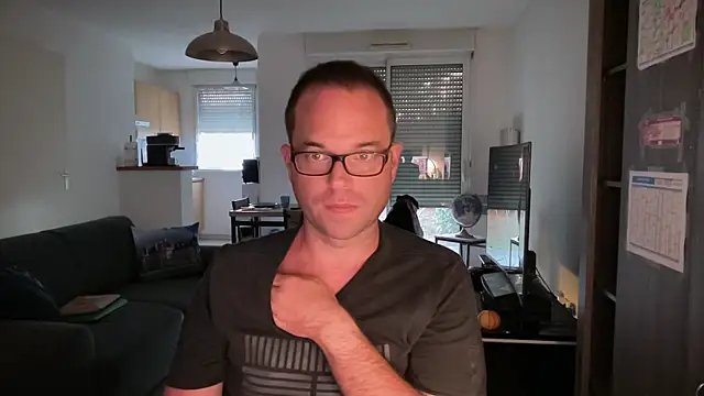 Funnyjul31 online show from 13, 10, 2025