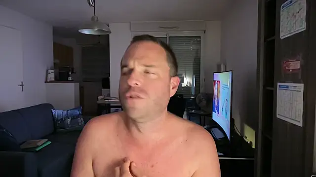 Funnyjul31 online show from 15, 10, 2025