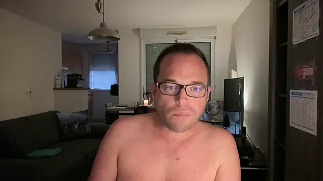 Funnyjul31 online show from 19, 10, 2025