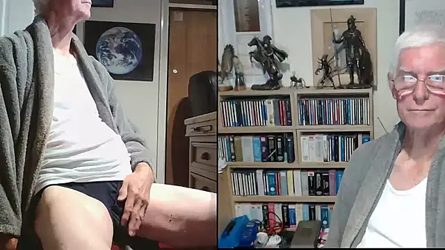 Snapshot of bigears chatting on 22, 9, 2025 bigears online show from 22, 9, 2025