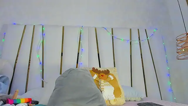 violet gray  online show from 27, 11, 2025