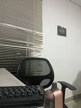 my cam online show from 8, 3, 2025