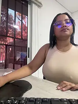 my cam online show from 12, 3, 2025