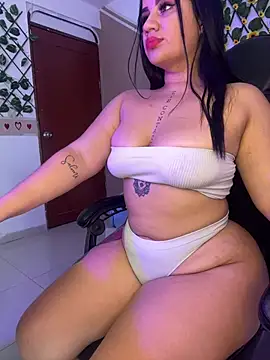 alexa cf online show from 8, 3, 2025