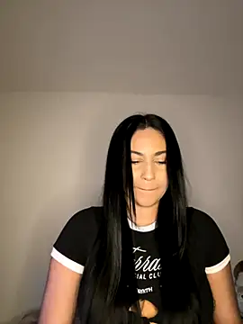 mari pauli x online show from 4, 10, 2025