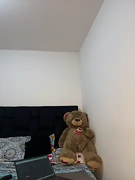 mari pauli x online show from 21, 2, 2025