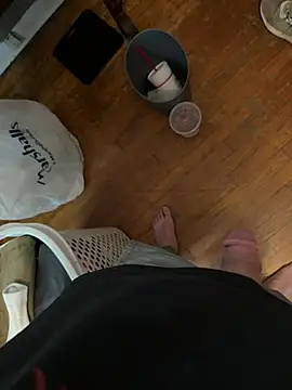 Johndxgnjxz online show from 24, 4, 2026