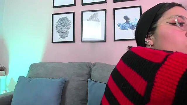 nina  dixon online show from 7, 1, 2026