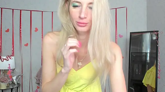 skinnyladyy online show from 21, 2, 2025