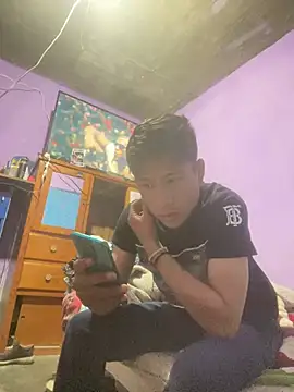 EduardoEspinoza12 online show from 19, 2, 2025