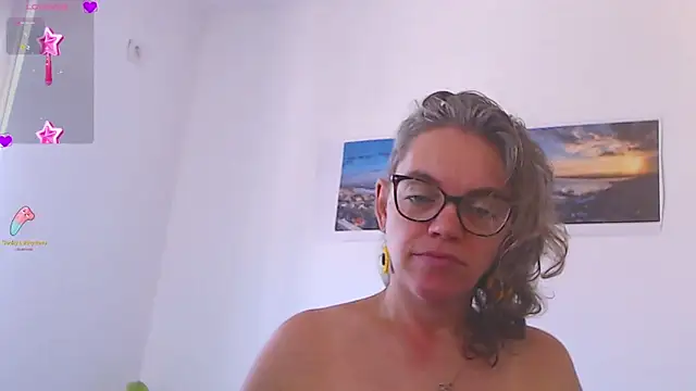 Ju-Hot online show from 9, 9, 2025