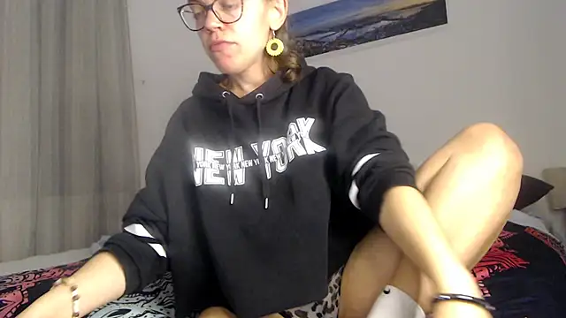 Ju-Hot online show from 27, 10, 2025