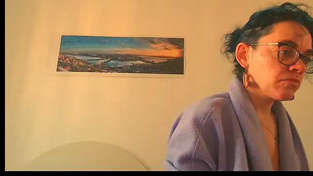 Ju-Hot online show from 22, 12, 2025