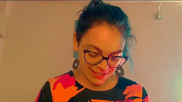 Ju-Hot online show from 28, 2, 2026