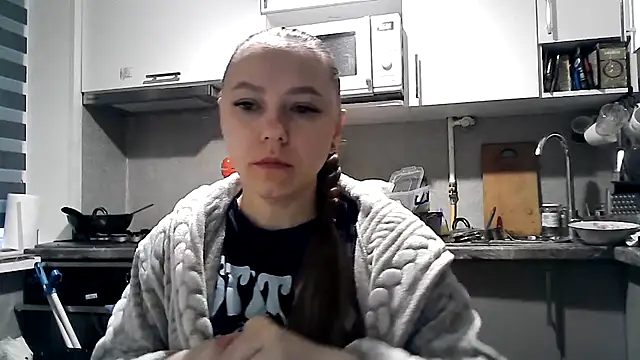 Misssweet s online show from 7, 10, 2025