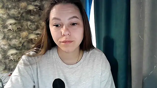 Snapshot of Misssweet_s chatting on 13, 5, 2026 Misssweet s online show from 13, 5, 2026