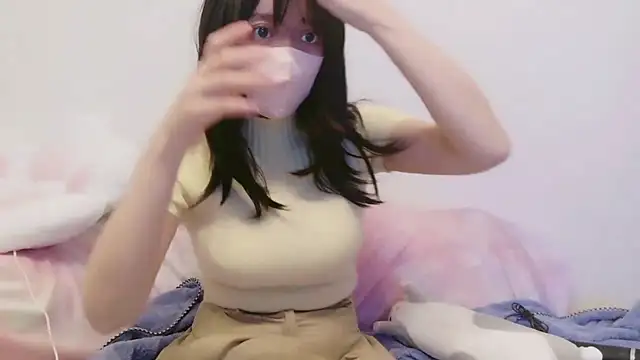 Tsukasa-xo online show from 8, 3, 2025