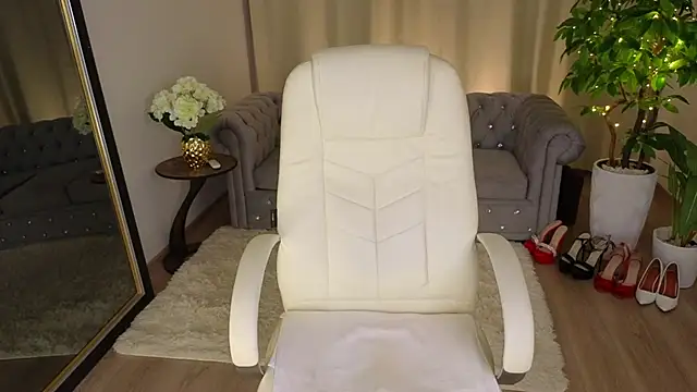 Victoria Korff online show from 19, 9, 2025