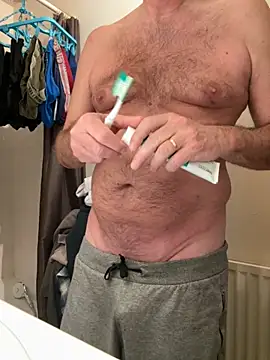 vincent1522 online show from 1, 12, 2025