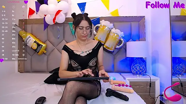 PamelaaPonce online show from 29, 9, 2025