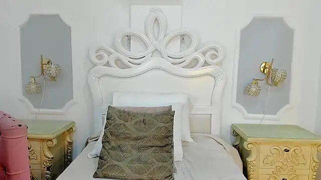 victoria coopers online show from 9, 2, 2025