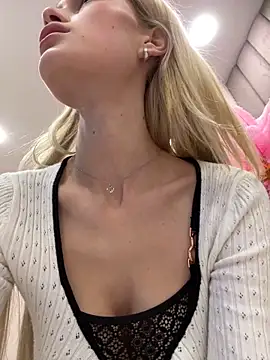 KristinaDane online show from 24, 2, 2025