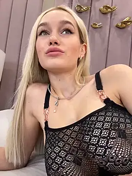 KristinaDane online show from 8, 3, 2025