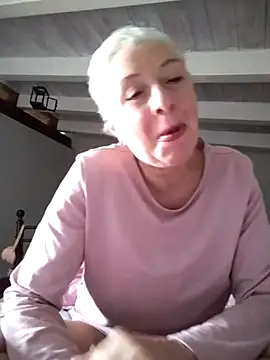 divinaerotica online show from 29, 3, 2026