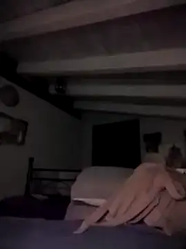 Snapshot of divinaerotica chatting on 14, 11, 2025 divinaerotica online show from 14, 11, 2025