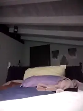 Snapshot of divinaerotica chatting on 3, 12, 2025 divinaerotica online show from 3, 12, 2025