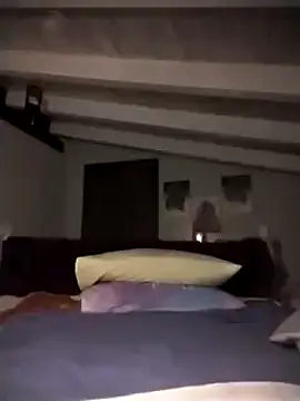 Snapshot of divinaerotica chatting on 2, 12, 2025 divinaerotica online show from 2, 12, 2025