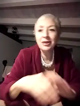 divinaerotica online show from 8, 3, 2026