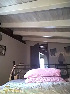 divinaerotica online show from 14, 4, 2026