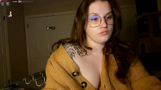 MrsJess online show from 12, 3, 2025